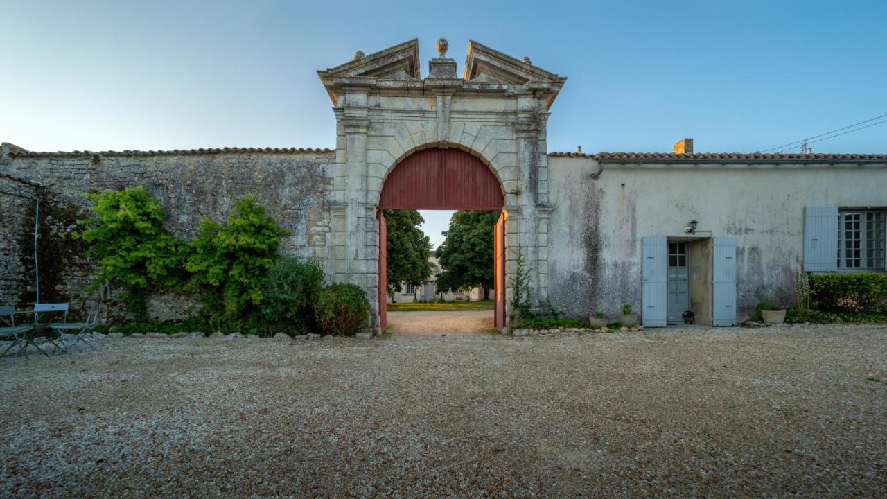 Chateau De Feusse Saint-Just-Luzac Εξωτερικό φωτογραφία
