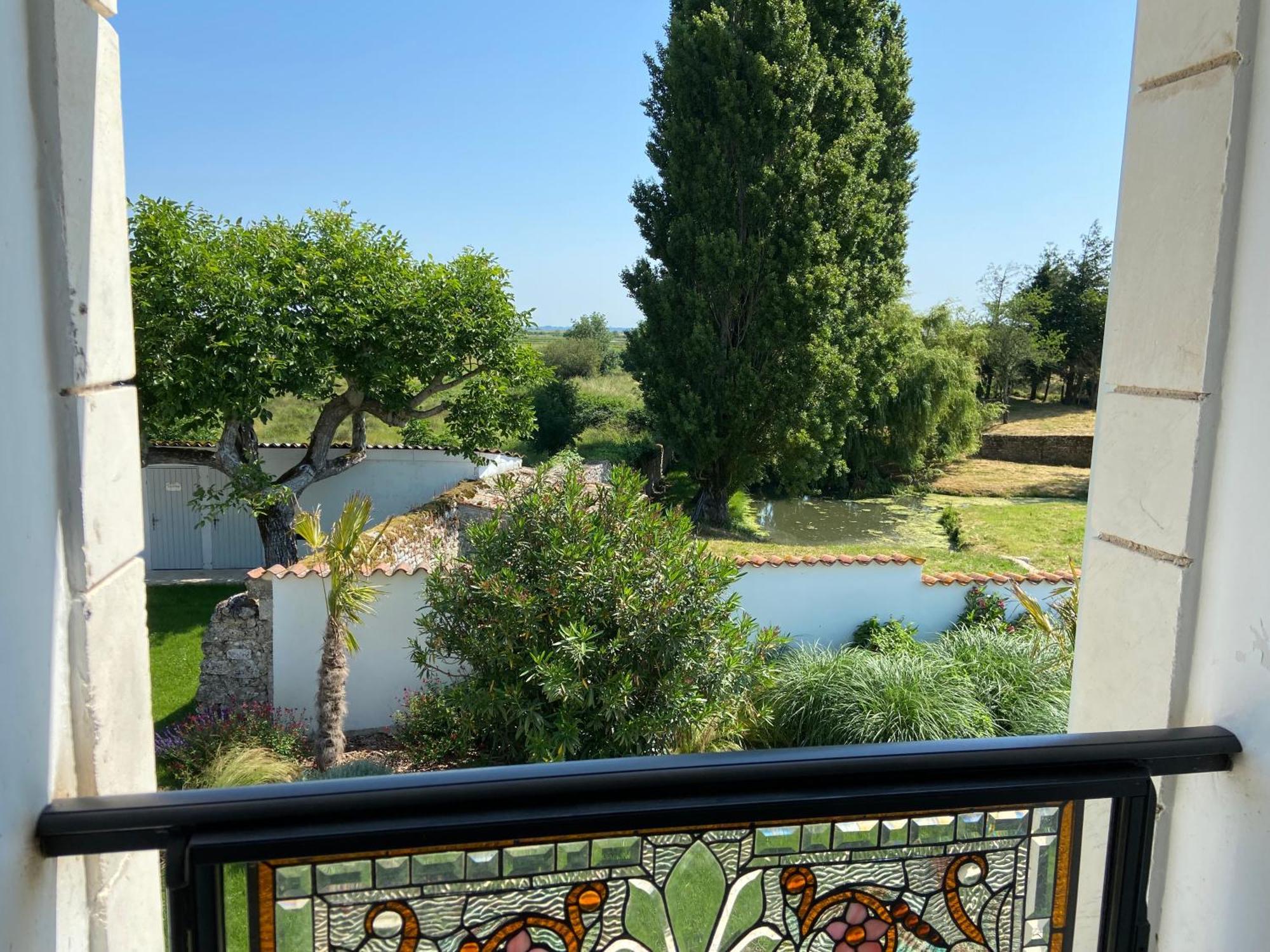 Chateau De Feusse Saint-Just-Luzac Εξωτερικό φωτογραφία