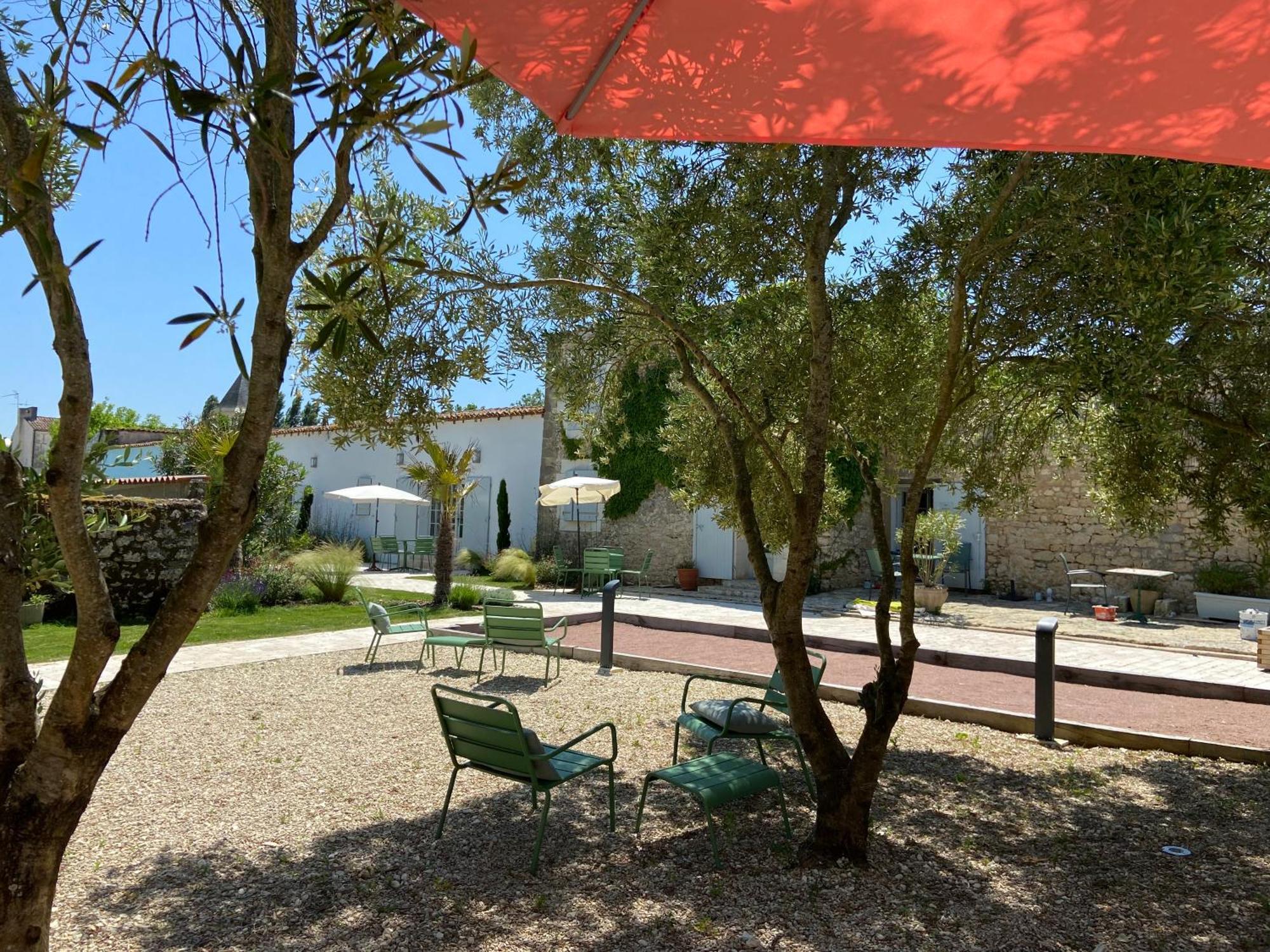 Chateau De Feusse Saint-Just-Luzac Εξωτερικό φωτογραφία